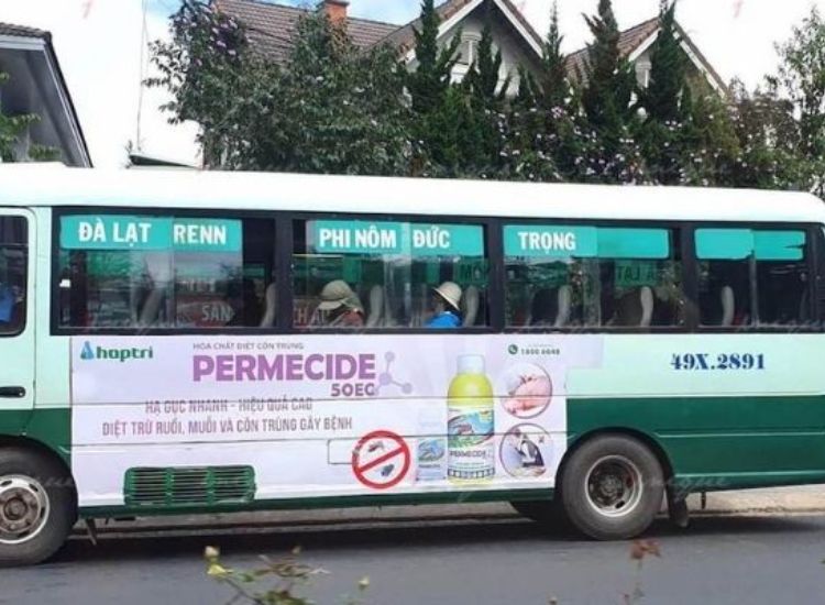 Di chuyển bằng xe bus, siêu lâu :D
